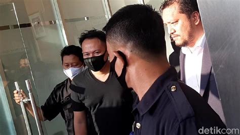 We did not find results for: Sudah 5 Kali Vicky Prasetyo Dipenjara » SMOL.ID