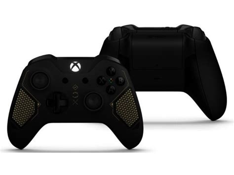 News Microsoft Debuts New Xbox Wireless Controller Tech