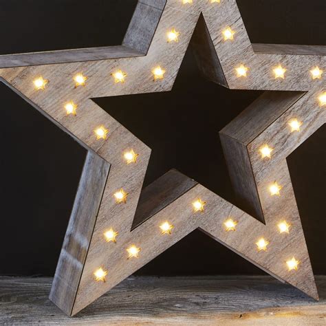 Natural Wooden Star Light Primrose And Plum