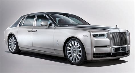 Rolls Royce Unveils The All New Phantom Looks To Become