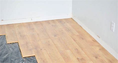 The first thing to know when learning how to lay laminate flooring is that all laminate flooring will expand and contract due to temperature and humidity fluctuations. Install Laminate Flooring Easy Simple Guide - Get in The ...