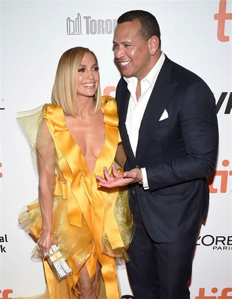 Michelle and i just wanted to congratulate you on your engagement, the handwritten letter read. J.Lo Teaches A.Rod The Moves To 'Dance Again' TikTok ...