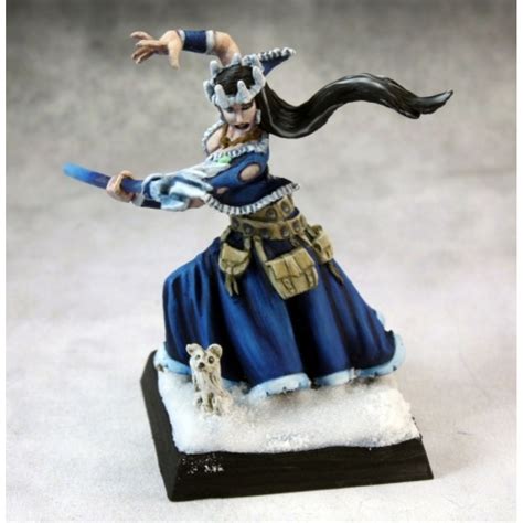 Reaper Pathfinder Miniatures Winter Witch