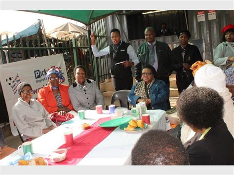 On lunch breaks and labor laws. Seniors treated to breakfast by Pick n Pay Swazi Inn | Tembisan