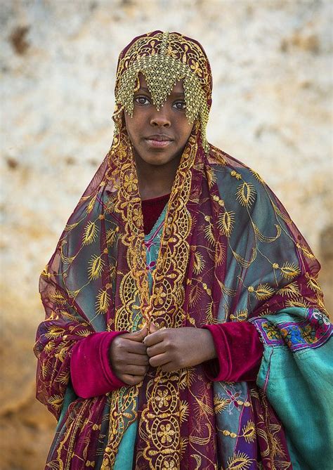 Miss Fayo In Harari Traditional Clothes For A Celebration Harar