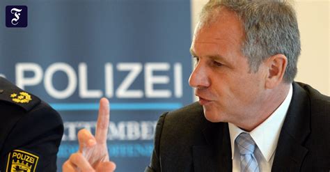 Bei der untersuchung der ähnlichkeiten der parteien anhand der antworten beim. Kriminalität im Ländle: Zahlen in Zeiten des Wahlkampfs ...
