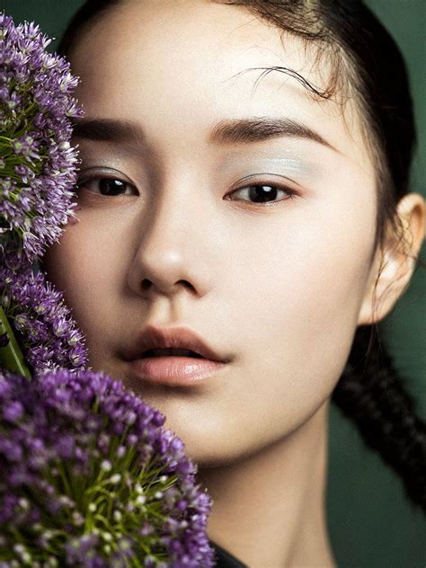 Her clients include vogue china, vogue japan, and various editions of elle and harper's bazaar. Pin by Anastasia Vaytkus on Dragon Boat in 2020 | Beauty ...