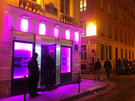 10 Gay Bars In Paris Bars And Pubs Time Out Paris