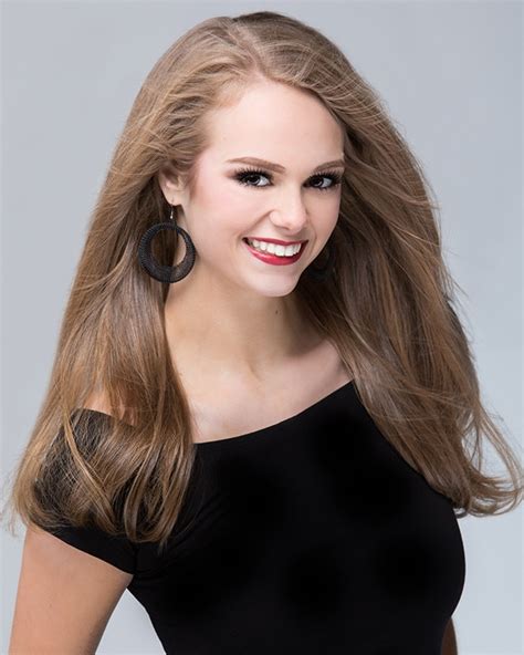 Miss New Hampshire From Meet The 2019 Miss America Contestants E News