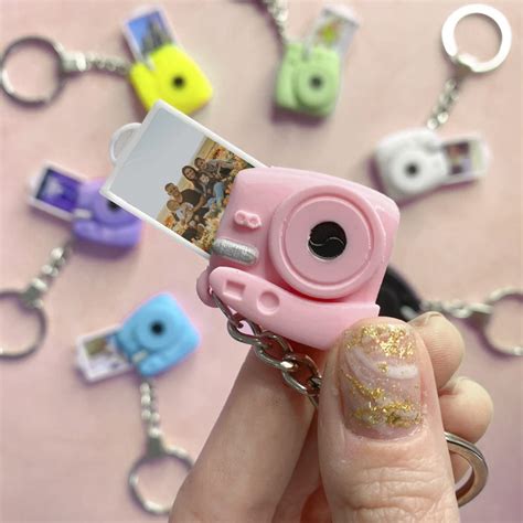 Custom Photo Mini Camera Keychain Keychain With Pull Out Picture