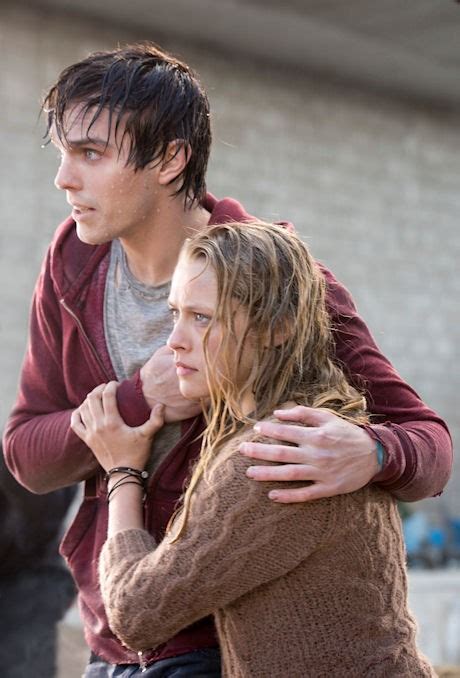 Warm Bodies Review By Aprilfaithspice A Definite Must See Sandwichjohnfilms