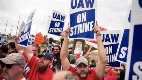 51 Of Gm Workers Have Voted Against Uaw Deal W Over 17000 Votes Cast