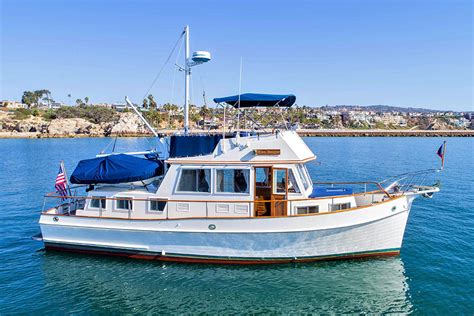 1990 Grand Banks 36 Classic Yacht For Sale Newport Yacht Rentals