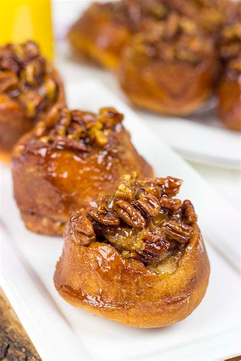 Honey Pecan Sticky Buns Classic Sticky Bun Recipebaked In Muffin Tins