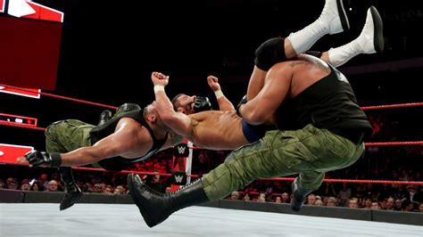 Aop Vs Chad Gable And Bobby Roode Campeonato De Parejas De Raw Raw Nov 26 2018 Wwe