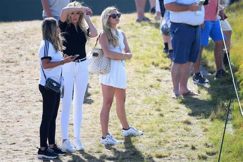 Paulina Gretzkys Entourage Was Confused At End Of Us Open