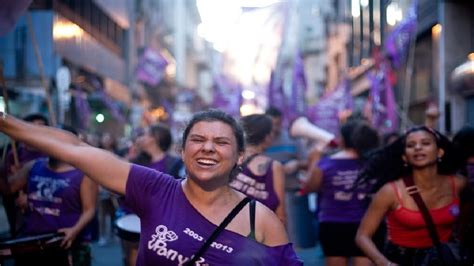 DÍa Internacional De La Mujer ¿por Qué Marchar Este 8 De Marzo Con Pan