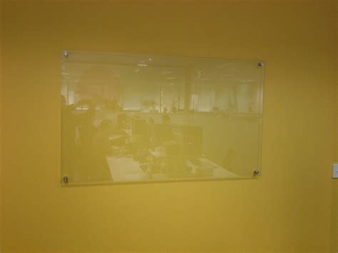 Clear Glass Whiteboards Walls And Fixtures How Glass Is Used In