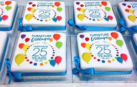 Top 4 Cake Decorations Ideas For Business Anniversary