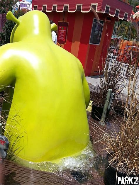 Farting Shrek Parkz Theme Parks