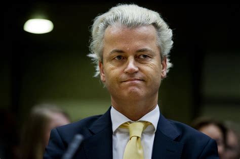 Paris Attacks Boost Support for Dutch Anti-Islam Populist Wilders