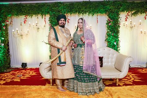 A Delhi Wedding With The Bride In Rocking Outfits Wedmegood