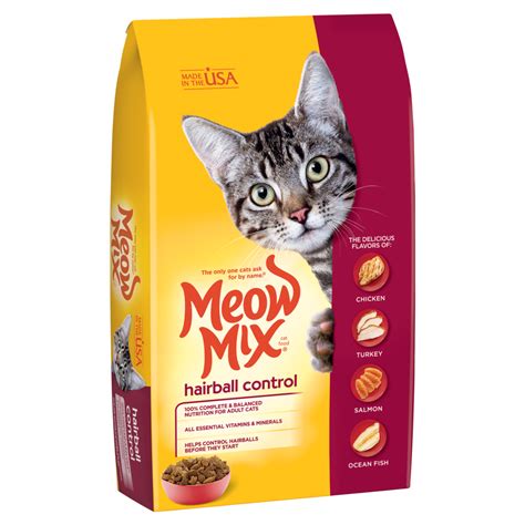 Plus, with its tailored fiber blend (featuring prebiotics and beet pulp) to help support healthy digestion, it might just be the hairball care your cat needs. Meow Mix® Hairball Control | Adult Dry Cat Food