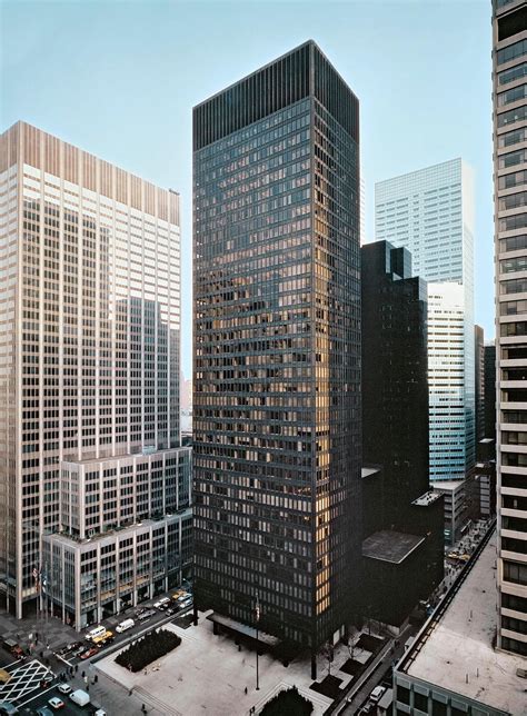 Pin By Luis Mtz On Design Inspiring Architecture Seagram Building