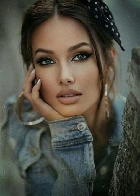 Pin By Amela Poly On Model Face Most Beautiful Faces Beautiful Eyes Beautiful Women Faces
