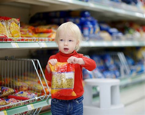 10 Things Only Mums Know About Supermarket Shopping With Kids