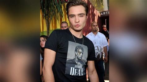 15 Celebrities That Can Pull Off The Duck Face Look