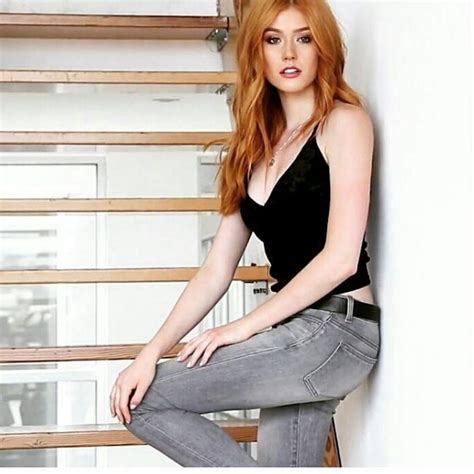 Katherine Mcnamara Is So Hot Flarrow In 2020 Katherine Mcnamara Pretty Redhead Beautiful