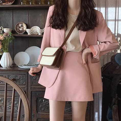 Spring And Autumn Korean Casual Pink Small Suit Jacket Female Little Loose Suit 2023 New Small