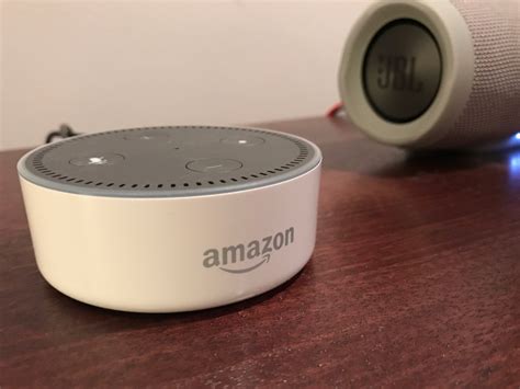 Amazons Voice Assistant Alexa Is Coming To Its First Phone Ever