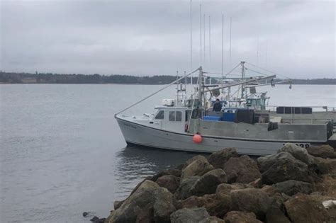 Peis Lennox Island First Nation To Launch Treaty Lobster Fishery