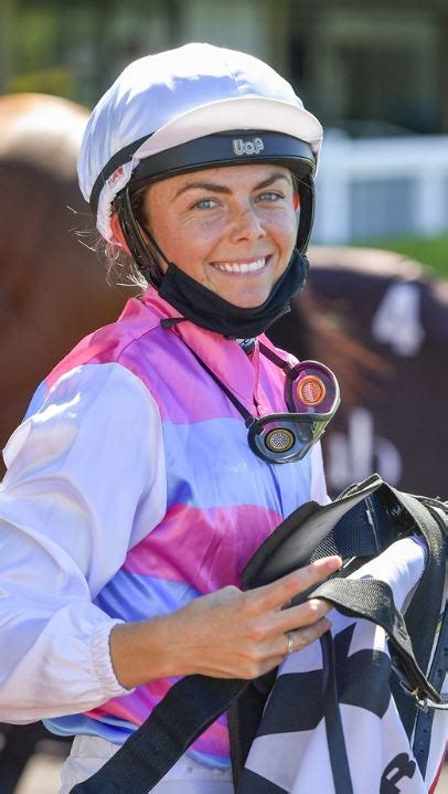 Mikayla Weir Dashes Clear In Rising Star Series Home Of Racing