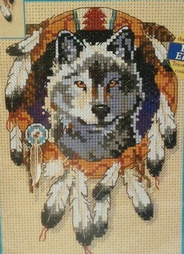 Go cross stitch crazy with our huge selection of free cross stitch patterns! Pin by Margaret Christensen on plastic canvas | Cross ...