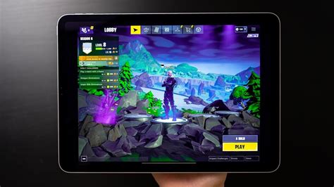 Ipad Pro 11 2018 Fortnite Gameplay With Galaxy Skin Youtube