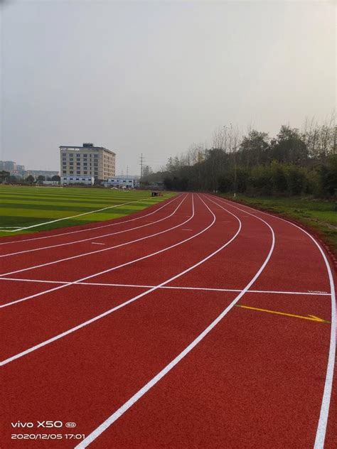 Hybrid Sports Flooring Synthetic Rubber Running Track Synthetic Rubber