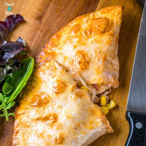 Syn Free Chicken And Sweetcorn Pizza Calzone Slimming World Pinch