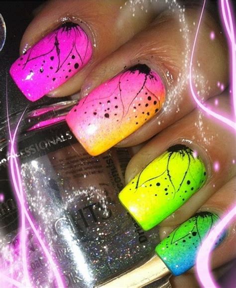 Pretty Neon Nail Art Designs For Your Inspiration 2022