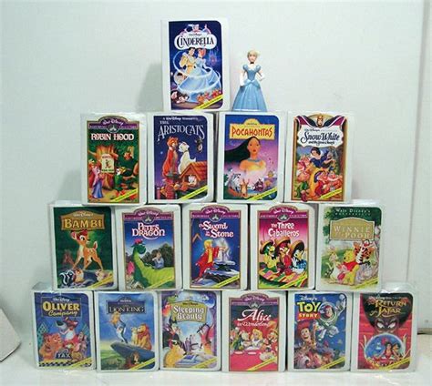 Lot Of 16 Walt Disney Masterpiece Collection Mcdonalds Happy Meal Toys On Popscreen