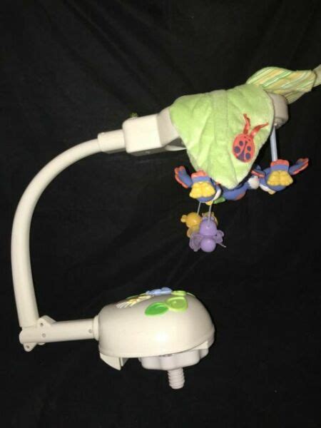 Fisher Flutterbye Dream Lullabye Birdies Crib Soother Projector