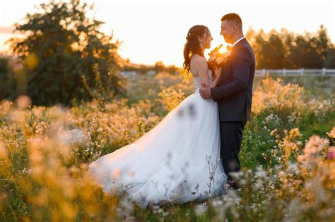The Latest Wedding Photography Trends For 2023