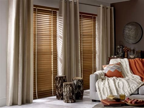 A Stylish Combination Wood Venetian Blinds And Curtains Blinds By