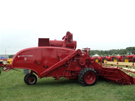 Restored 125 Sp Ih Combine Pics Yesterdays Tractors