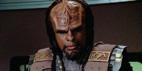 Star Trek Brings Back The Real Klingons Discovery Ignored