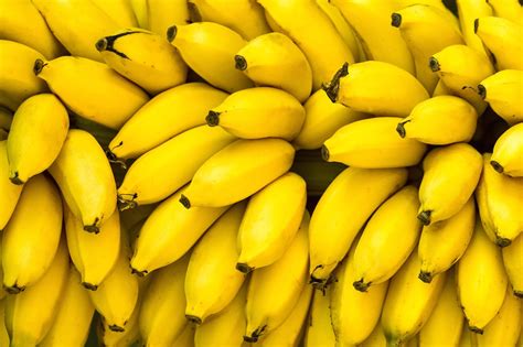 Health Benefits Of Bananas Live Love Fruit
