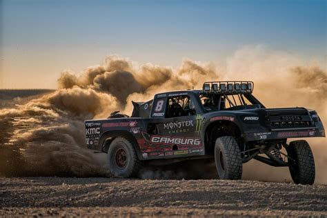 The Art Of The Trophy Truck Jerry Zaiden Of Camburg Engineering
