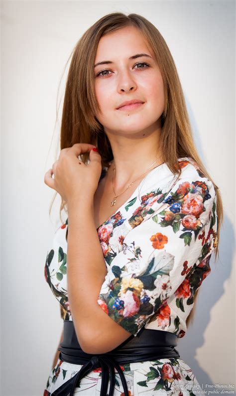 photo of an 18 year old girl photographed by serhiy lvivsky in august 2015 picture 6